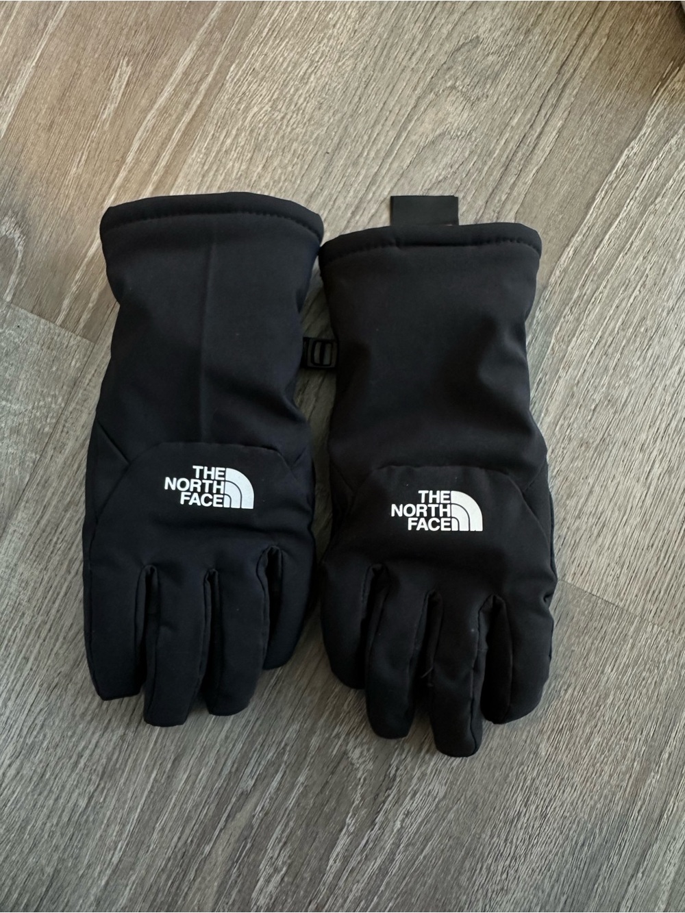 The North Face Black Insulated Gloves NWOT